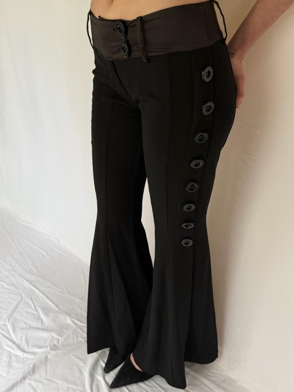 Low-Waisted vintage Italian Black Flared Button-Side Pants
